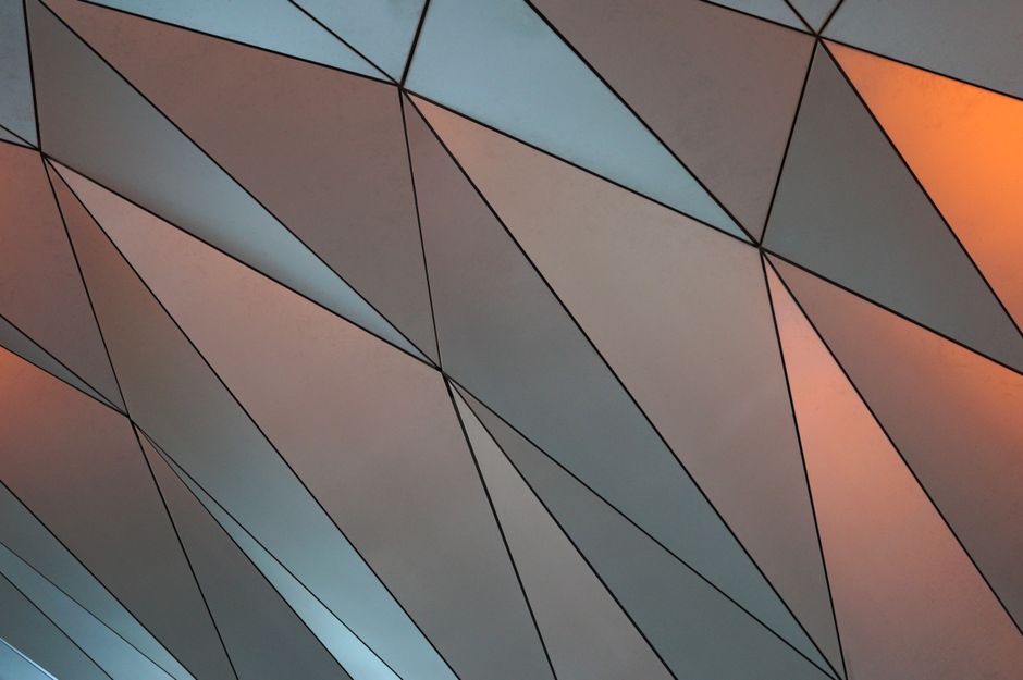 The Best WordPress Themes for a Minimal Tech Blog: Combining Aesthetics and Functionality — featured illustration